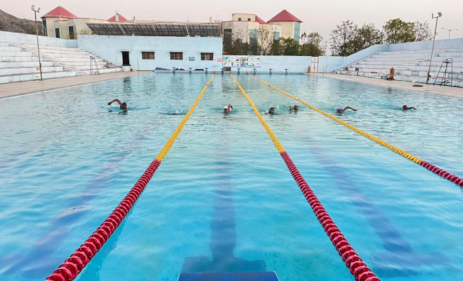  खेलगांव में तैराकी प्रशिक्षण सेशन शुरू