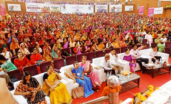  उदयपुर में महिला समानता दिवस पर उमड़ी मातृशक्ति