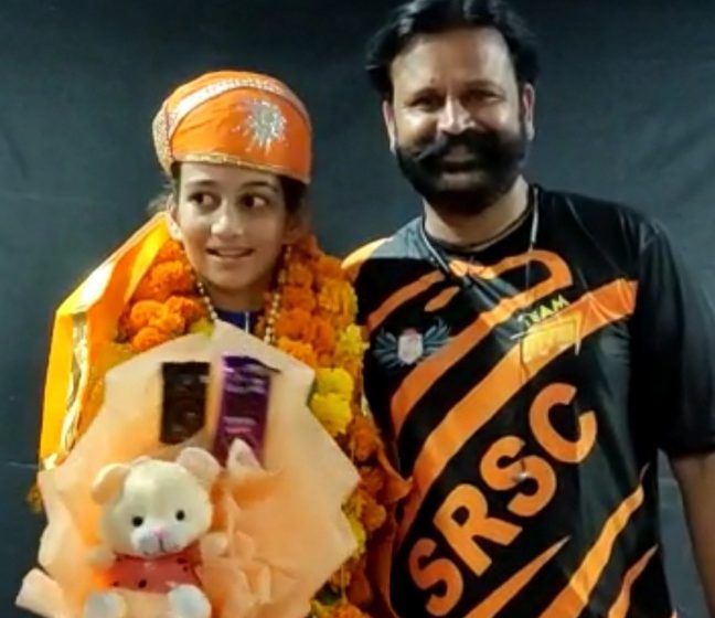  उदयपुर की रिधम ने जीता स्केटिंग में ब्रोंज, सीपीएस स्कूल में किया सम्मान