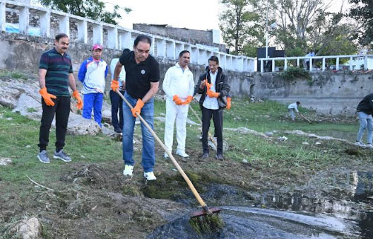  विश्व जल दिवस पर हिंदुस्तान जिंक द्वारा झील स्वच्छता अभियान