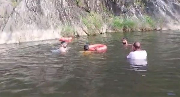  चांदनी गाँव के पास नदी में डूबने से युवक की मौत  