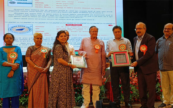  शिक्षा के क्षेत्र में योगदान के लिए 27वें भामाशाह पुरस्कार में हिन्दुस्तान जिं़क को 7 पुरस्कार