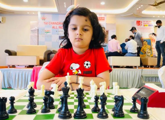  उदयपुर की कियाना वर्ल्ड कैडेट शतरंज में भारत का करेगी प्रतिनिधित्व
