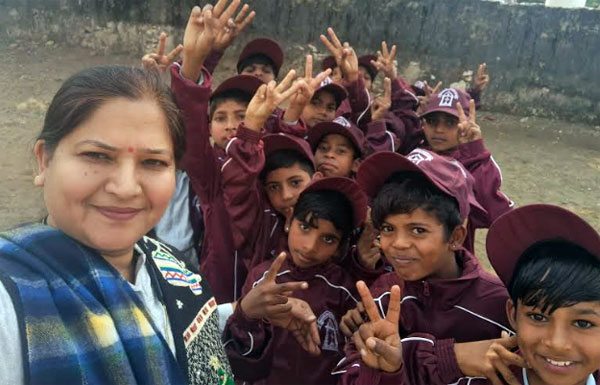  कैसे अध्यापिका सोनल कंठालिया के जज्बे ने बदली सरकारी स्कूलों की तस्वीर