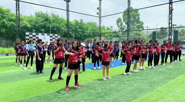  सोशल मीडिया के महारथियों का क्रिकेट मैदान पर जलवा