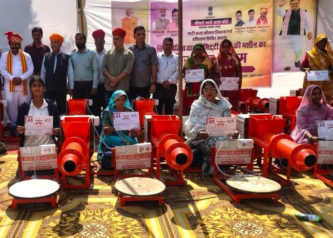  राज्य सरकार करेगी माटी के लाल का सम्मान, श्रीयादे माटी कला बोर्ड देगा राज्य स्तरीय पुरस्कार