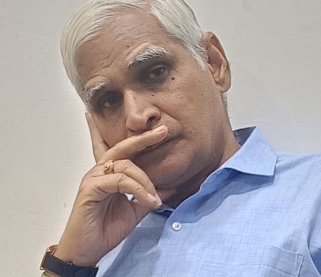 शहर के वरिष्ठ साहित्यकार कुंदन माली को गुजरात हिंदी साहित्य अकादमी के दो पुरस्कार
