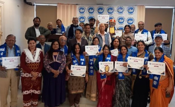 लफ़्ज़ों की महफ़िल काव्य गोष्ठी एवं सम्मान समारोह अशोका पैलेस में हुआ आयोजित