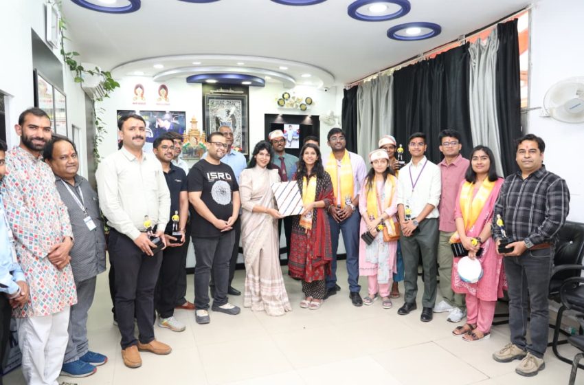 आईएएस प्रशिक्षु अधिकारियों ने किया नारायण सेवा संस्थान का अवलोकन