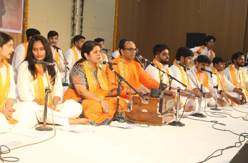 सुविवि: राष्ट्रगीत वंदेमातरम के 150 साल पर स्वरांजलि प्रस्तुतियों का आयोजन
